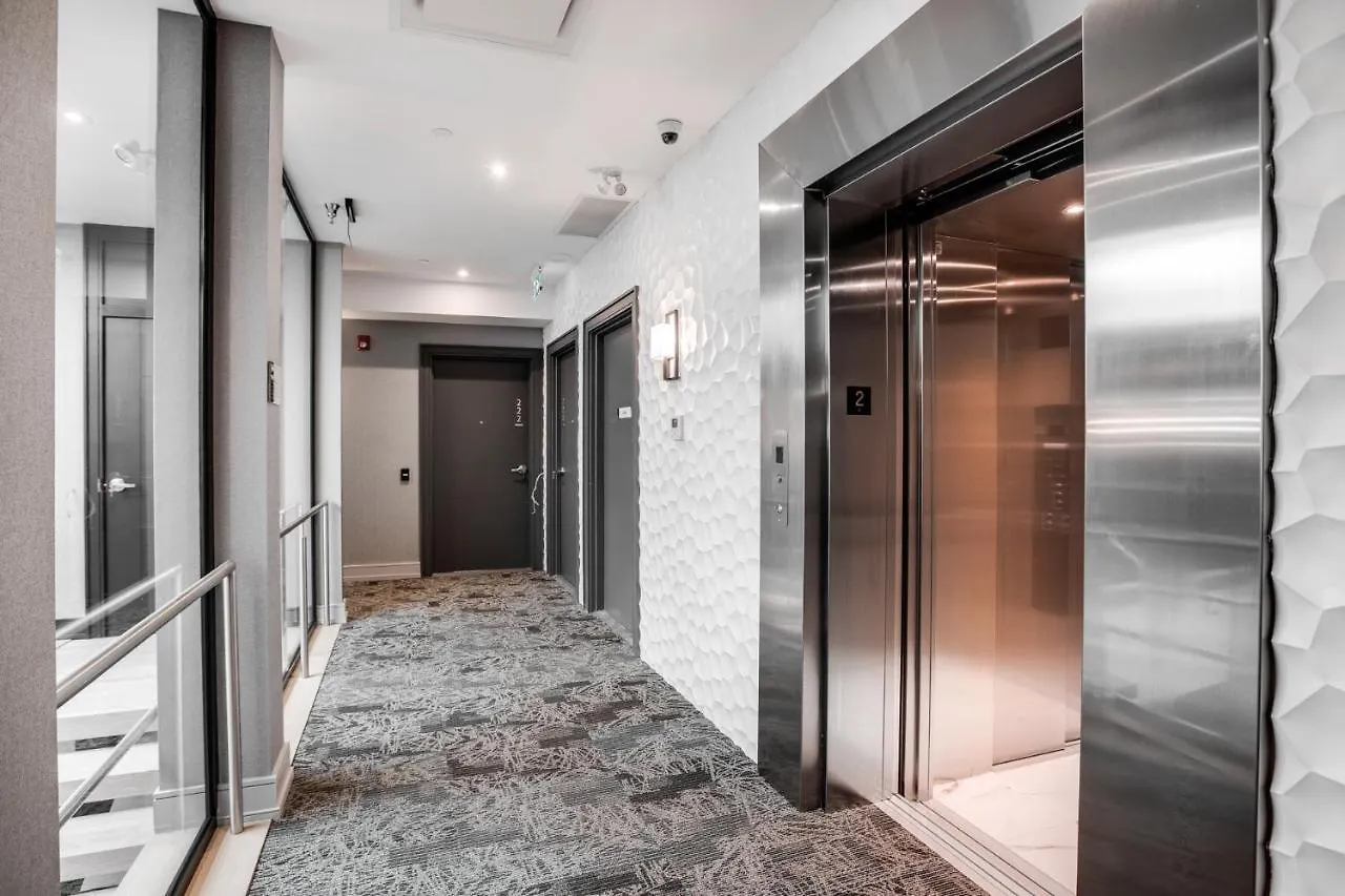 Dream Suites Mississauga 0*,  Canada