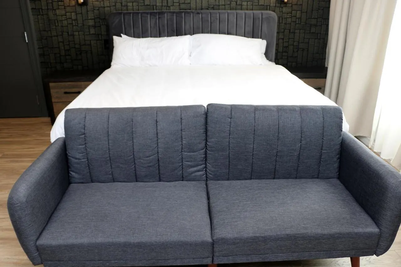 Dream Suites Mississauga 0*,